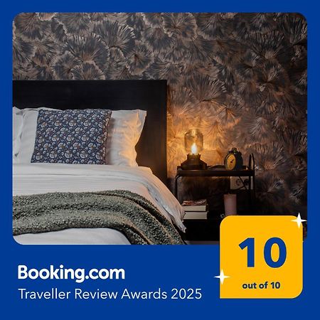 Old Town Apartment Craiova Ngoại thất bức ảnh